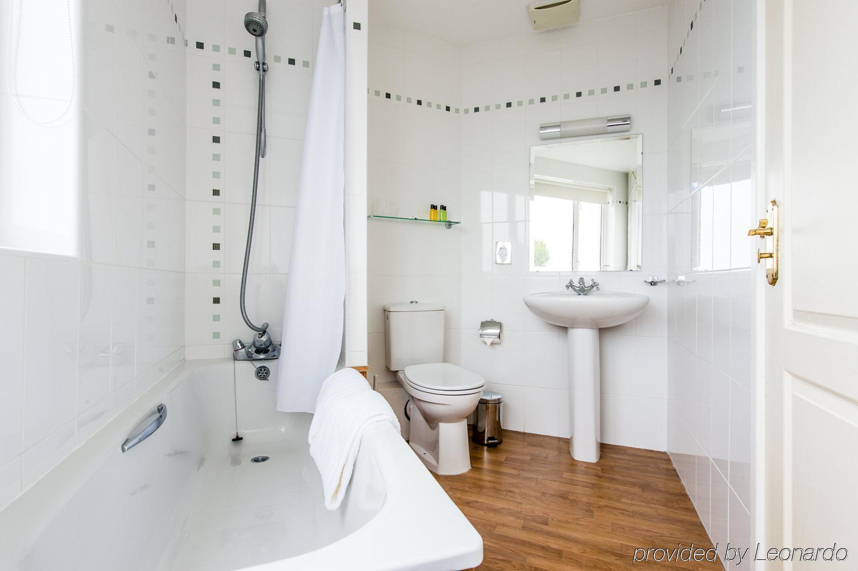 The Samares Coast Hotel & Apartments Saint Helier Jersey Oda fotoğraf